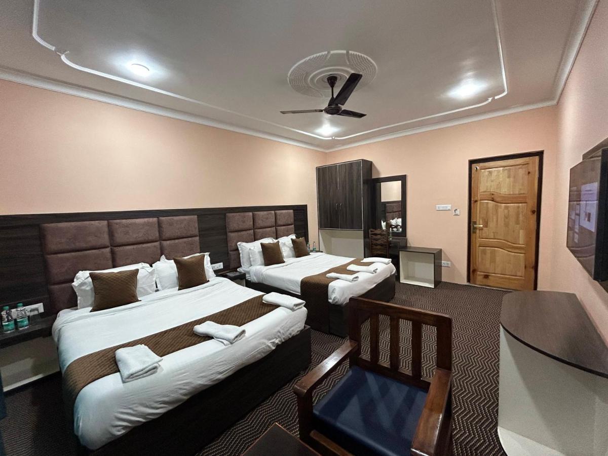 Fair Mount, Airport Road, Humhama Srinagar Hotel Екстериор снимка