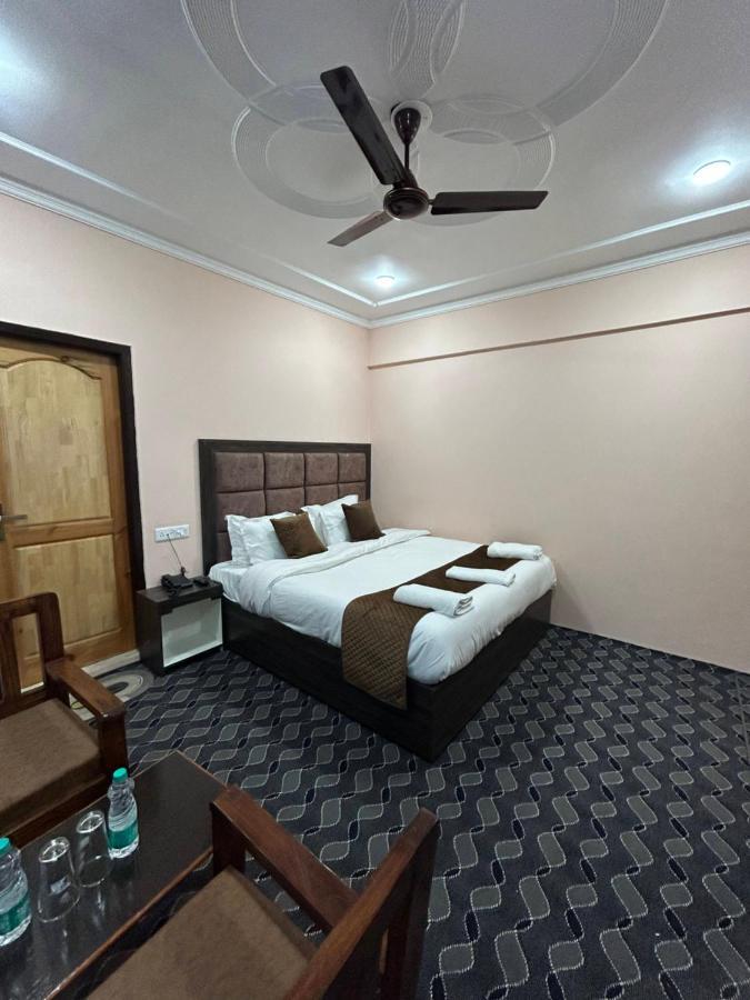 Fair Mount, Airport Road, Humhama Srinagar Hotel Екстериор снимка