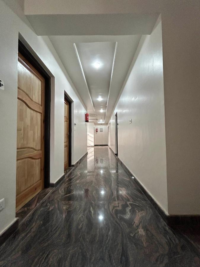 Fair Mount, Airport Road, Humhama Srinagar Hotel Екстериор снимка